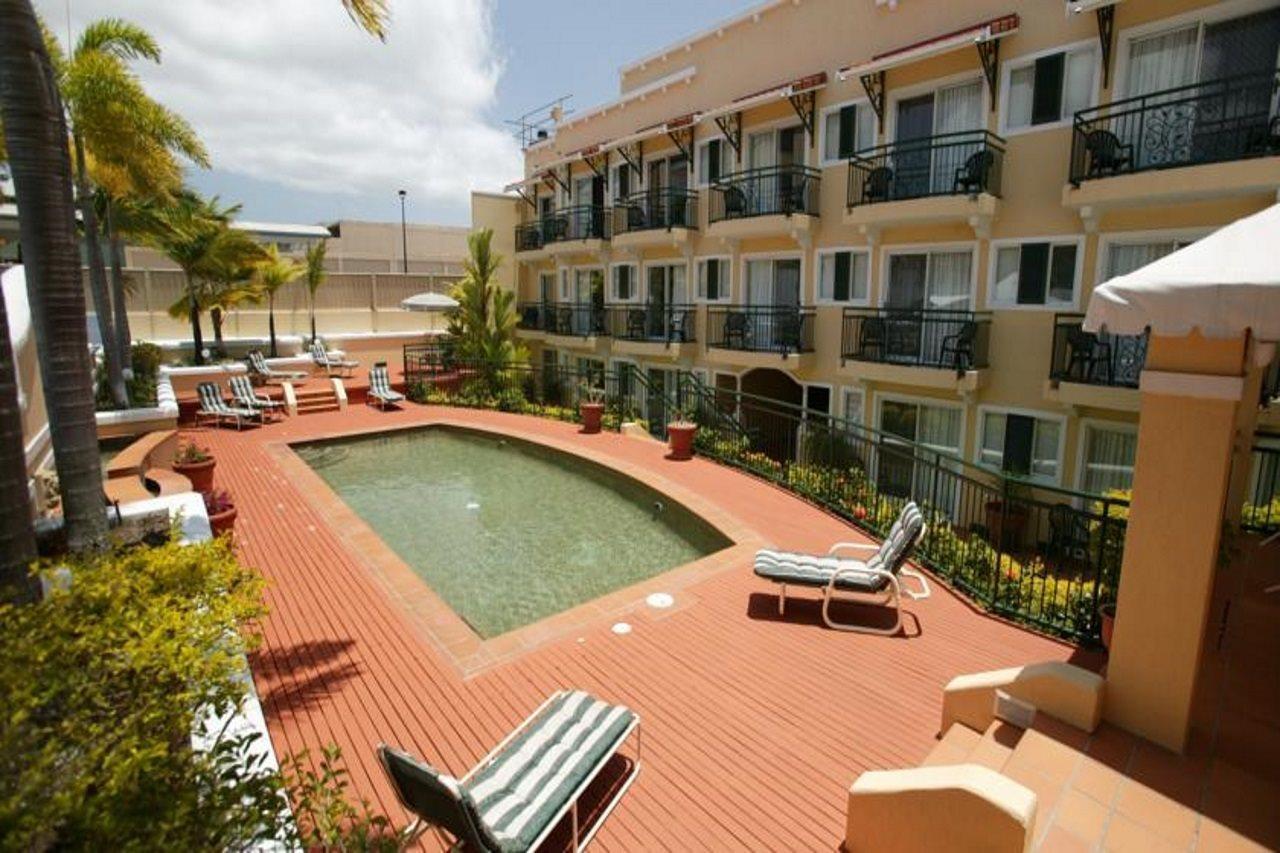 Il Palazzo Holiday Apartments Cairns Dış mekan fotoğraf