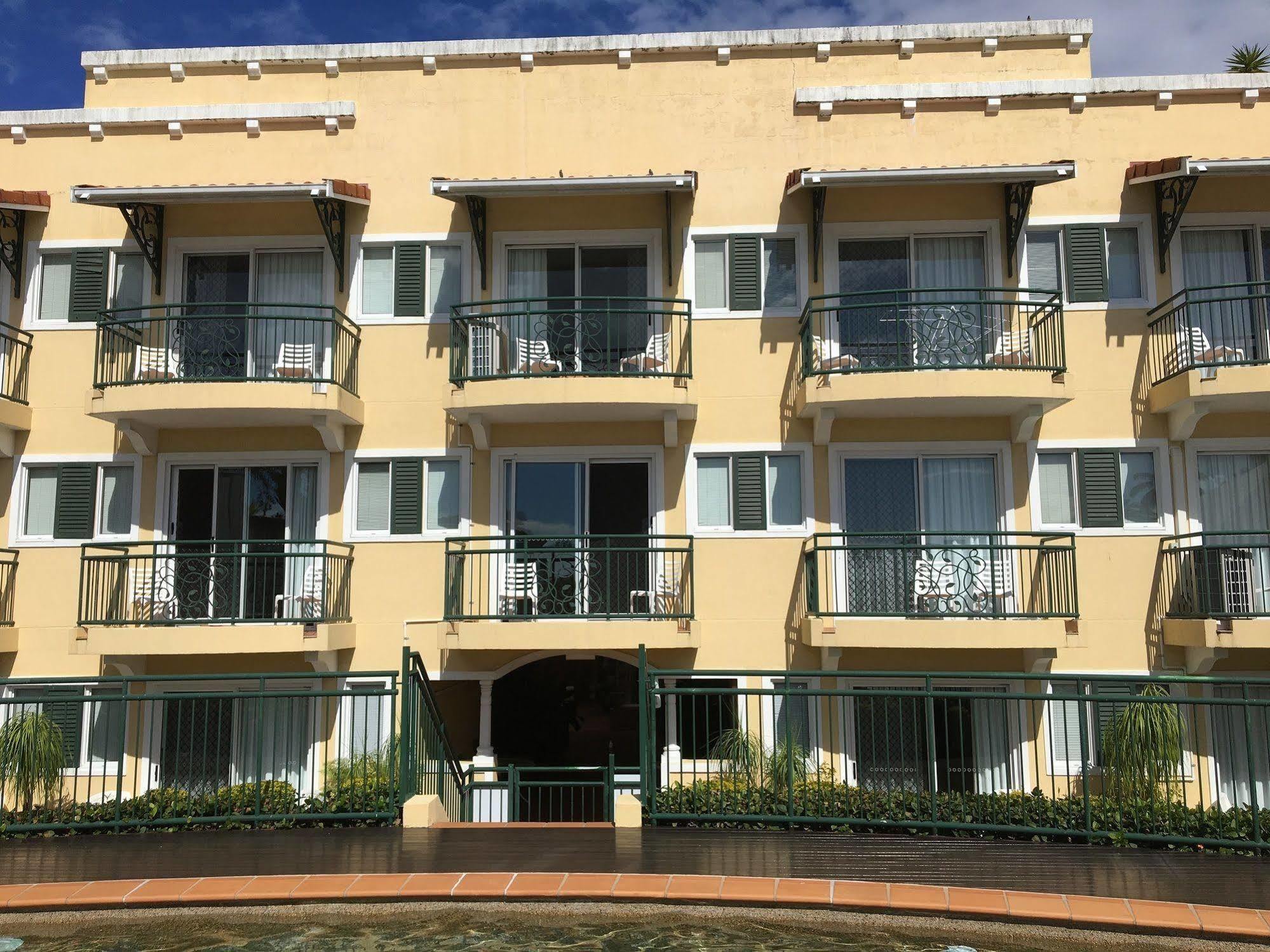 Il Palazzo Holiday Apartments Cairns Dış mekan fotoğraf