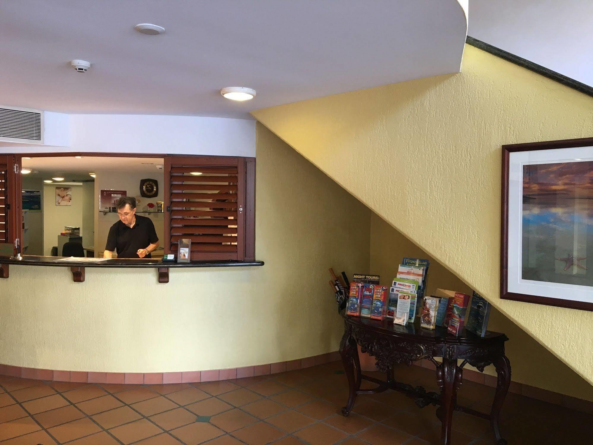 Il Palazzo Holiday Apartments Cairns Dış mekan fotoğraf