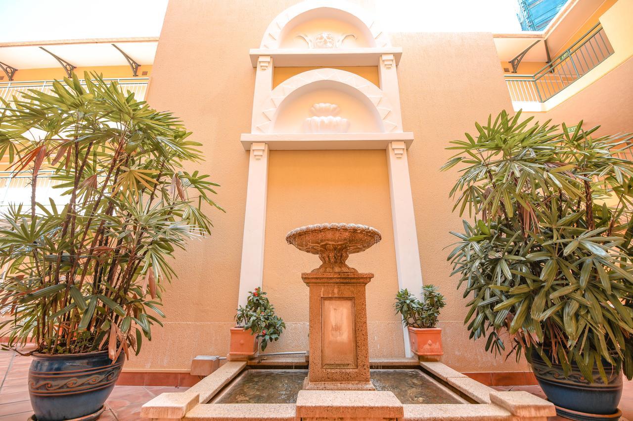 Il Palazzo Holiday Apartments Cairns Dış mekan fotoğraf